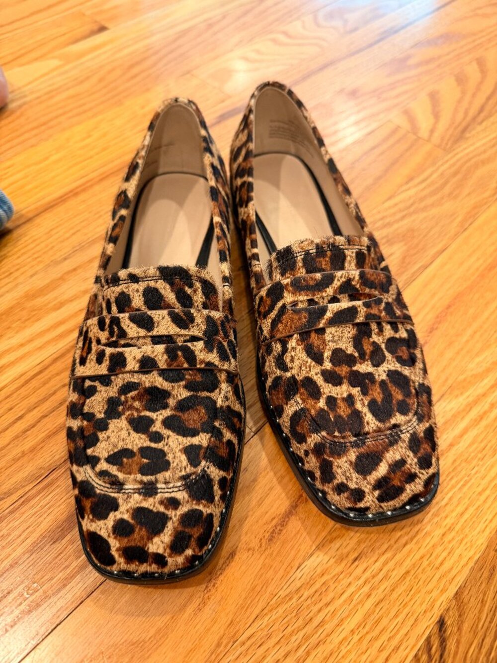 Something Navy Amado Geniune Leopard Print Calf Hair Loafer